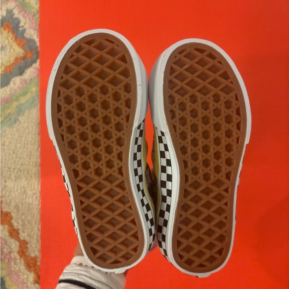 Cute Kids Vans - Picture 4 of 5